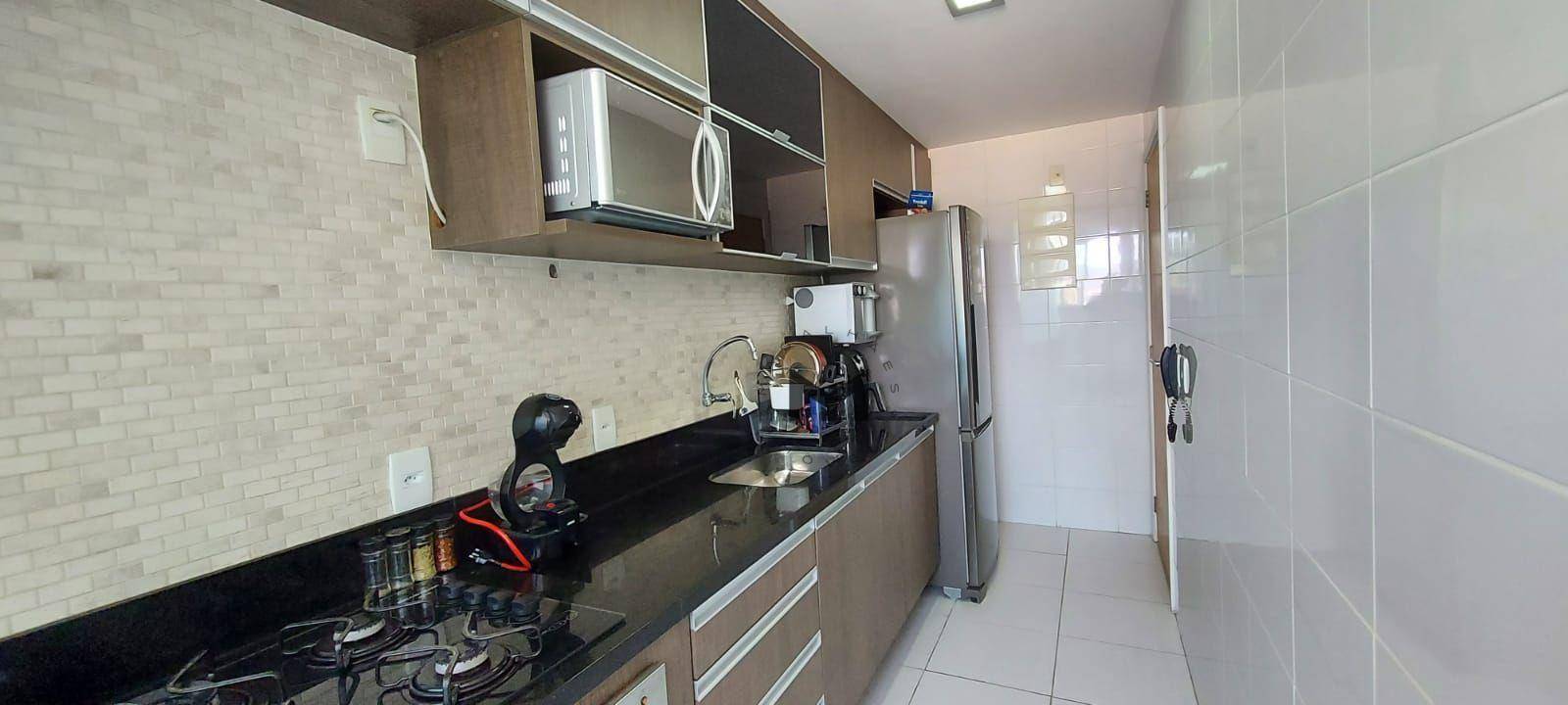 Apartamento à venda com 2 quartos, 72m² - Foto 5