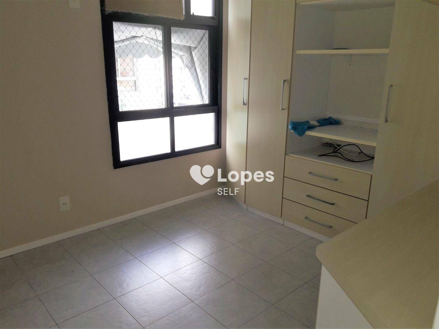 Apartamento à venda com 4 quartos, 105m² - Foto 7