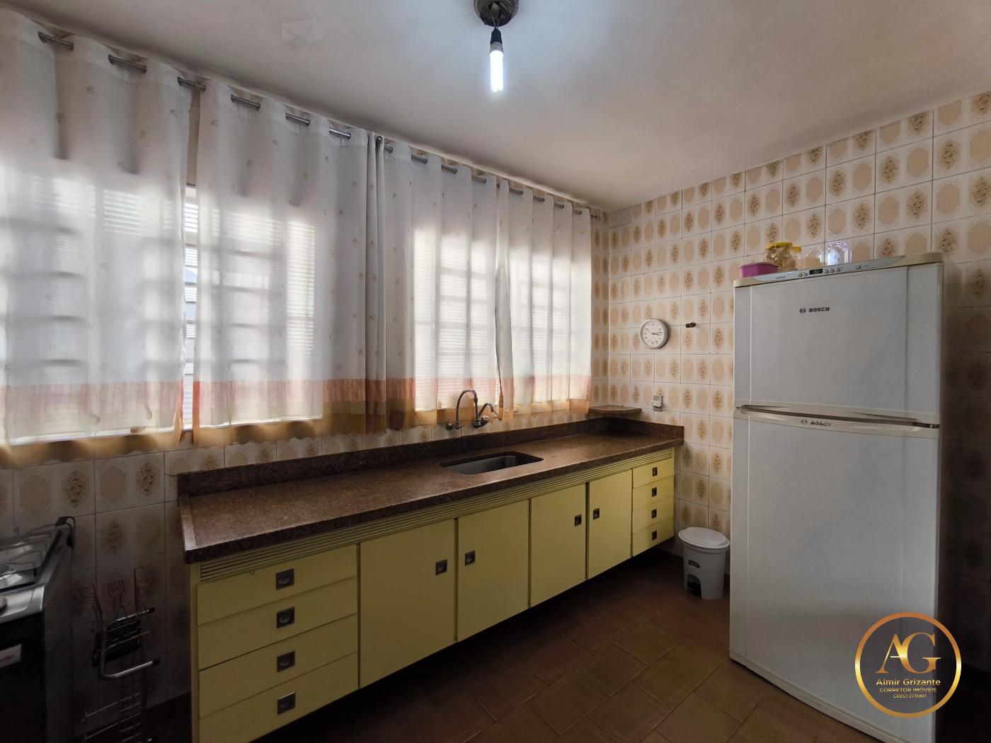 Casa à venda com 3 quartos, 198m² - Foto 28