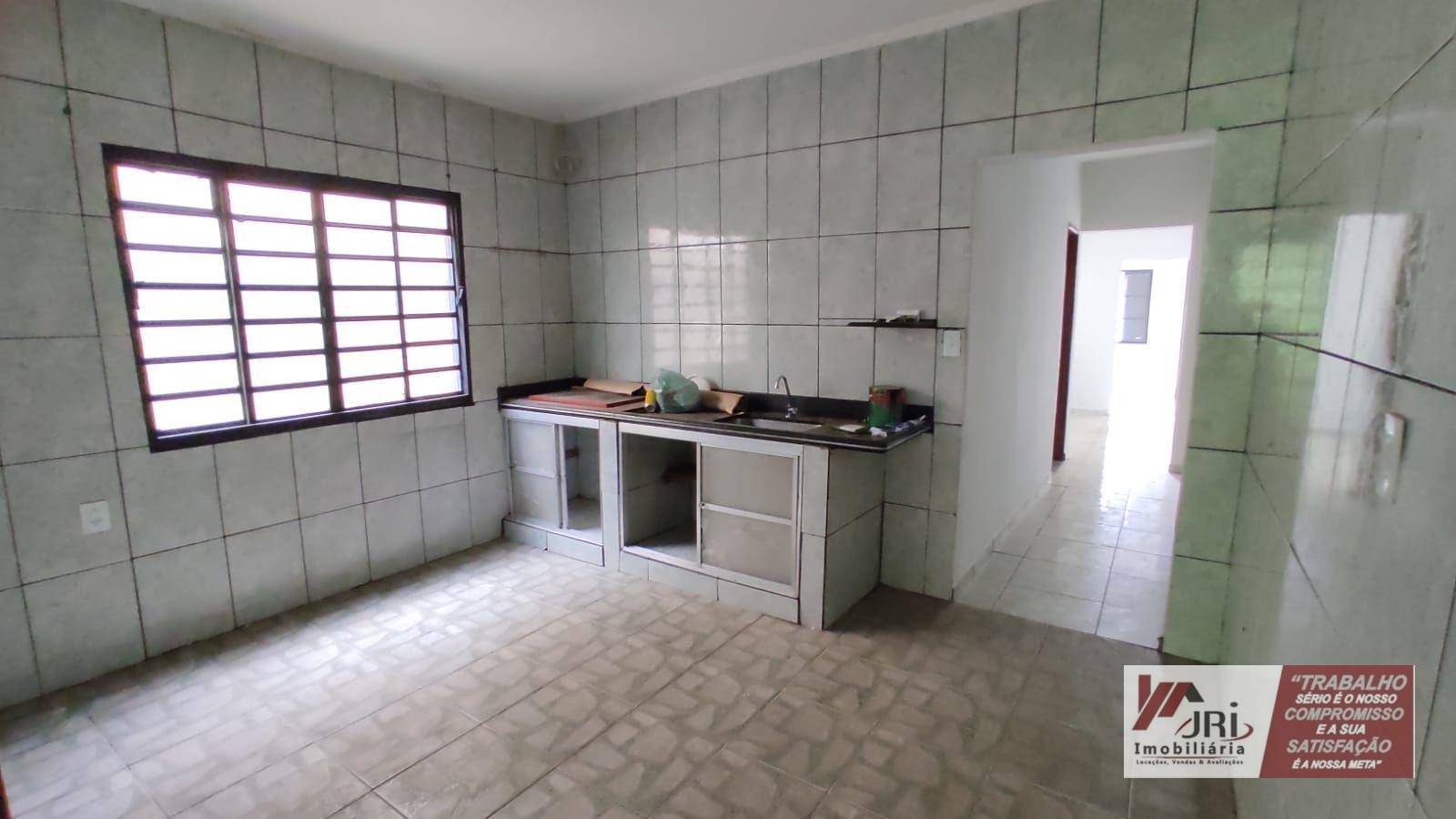 Casa à venda com 2 quartos, 62m² - Foto 12