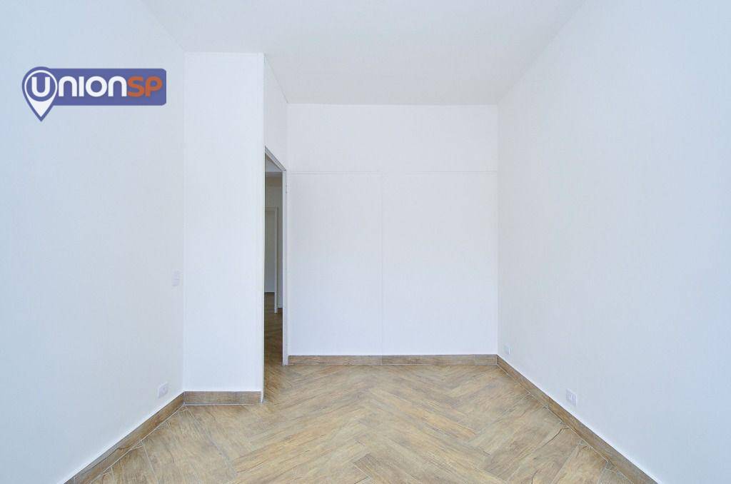 Apartamento à venda com 2 quartos, 75m² - Foto 8