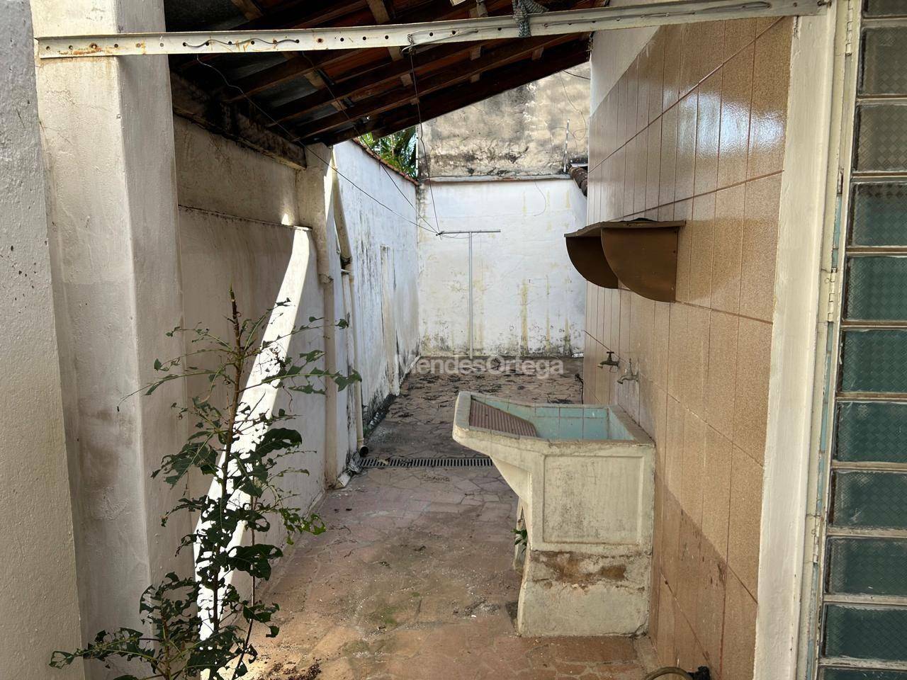 Casa à venda com 2 quartos, 90m² - Foto 22