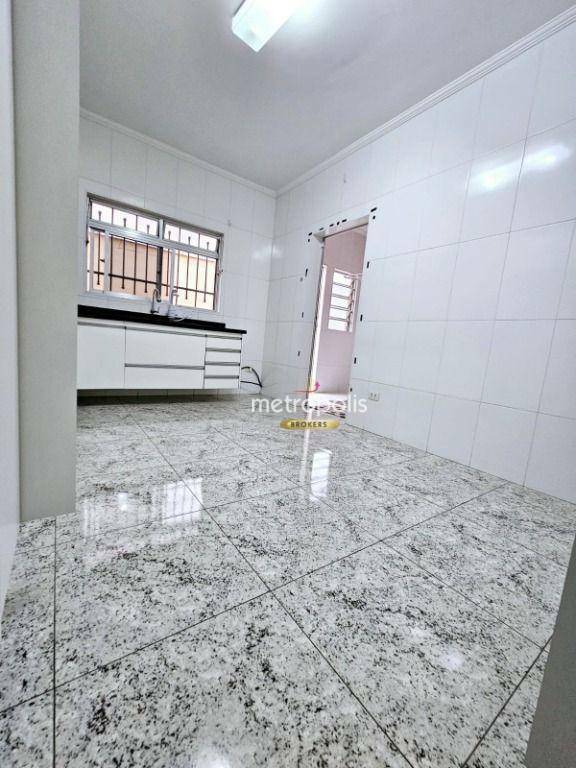 Sobrado à venda com 4 quartos, 220m² - Foto 4