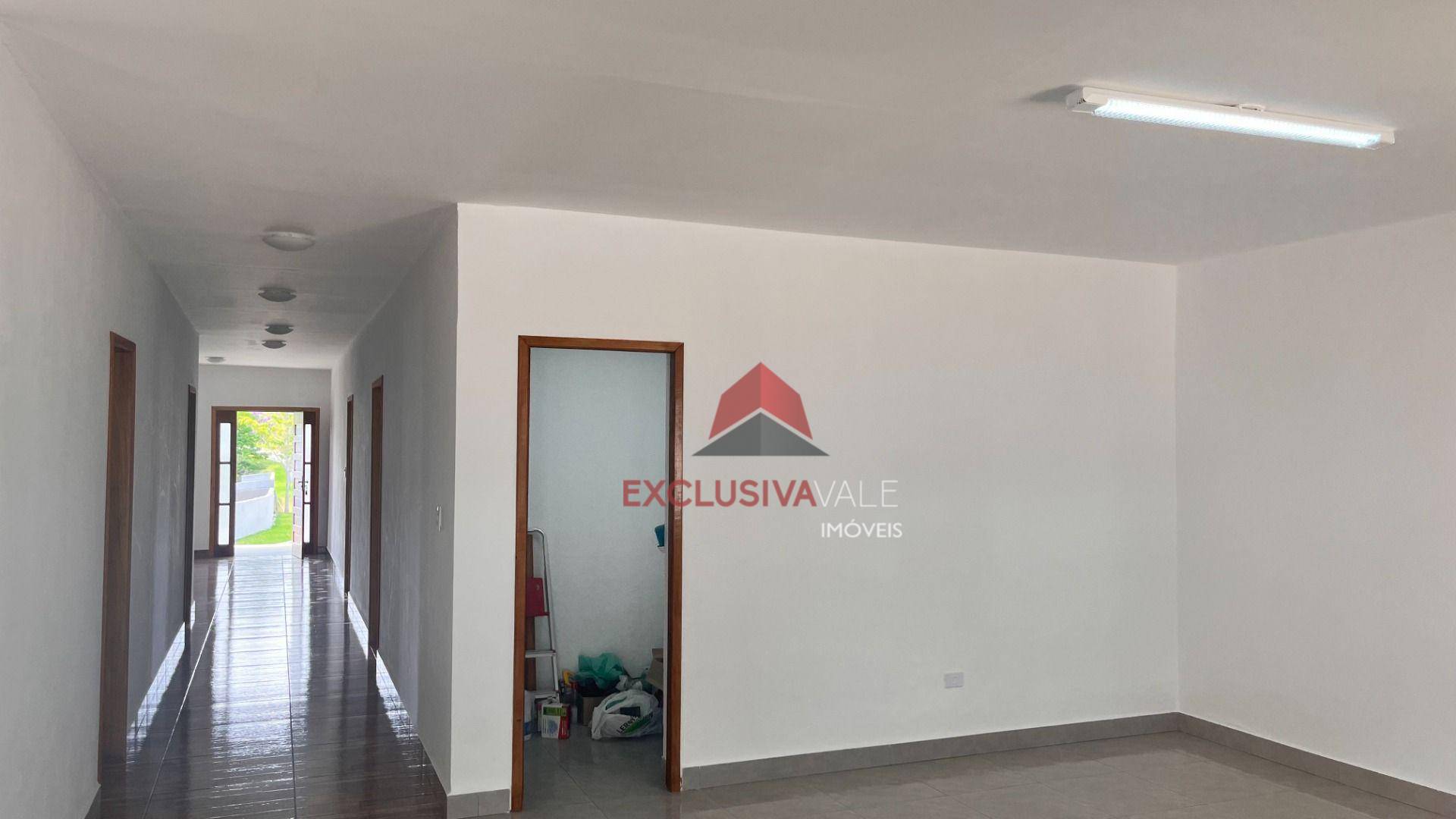 Casa de Condomínio à venda com 4 quartos, 242m² - Foto 14