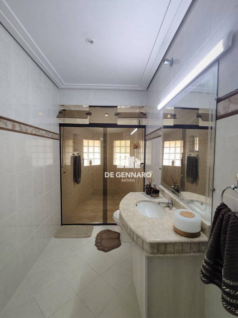 Casa de Condomínio para alugar com 3 quartos, 180m² - Foto 46