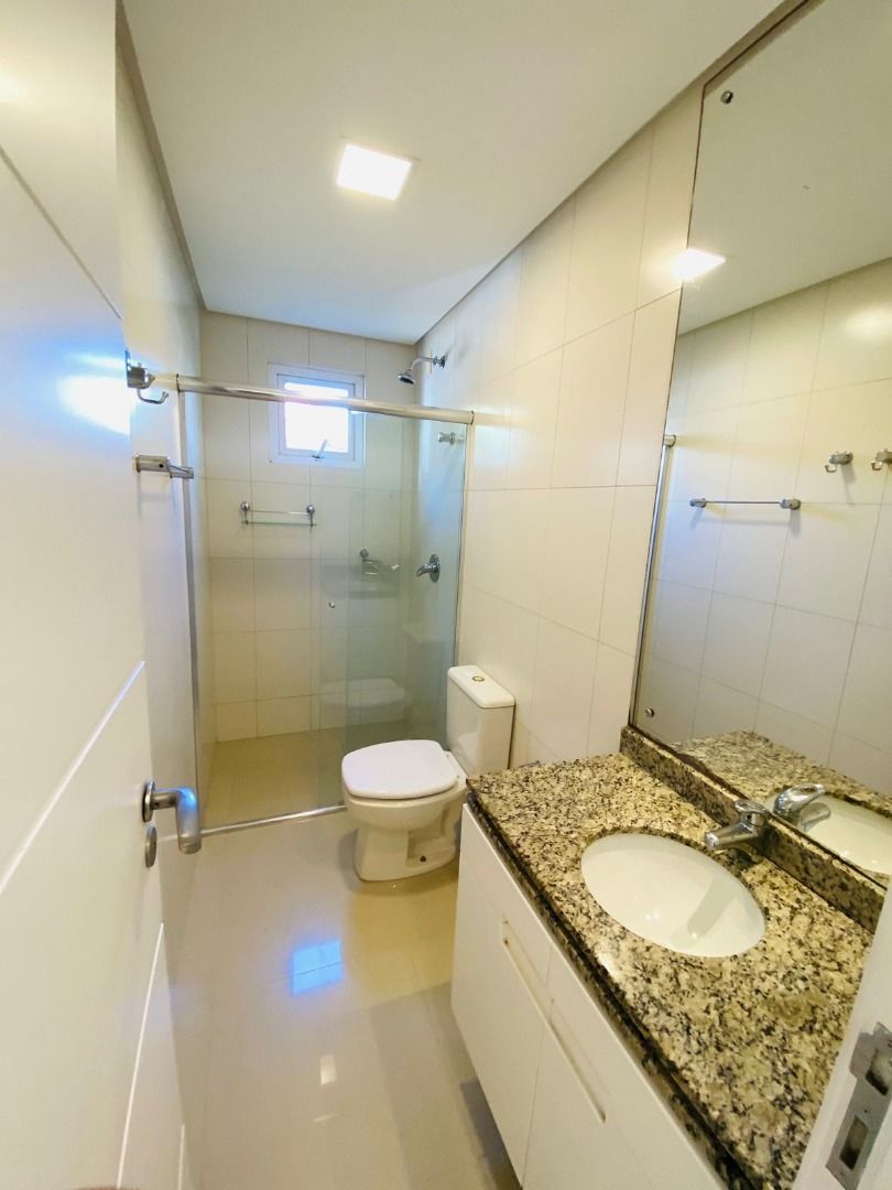 Apartamento à venda com 3 quartos, 133m² - Foto 10