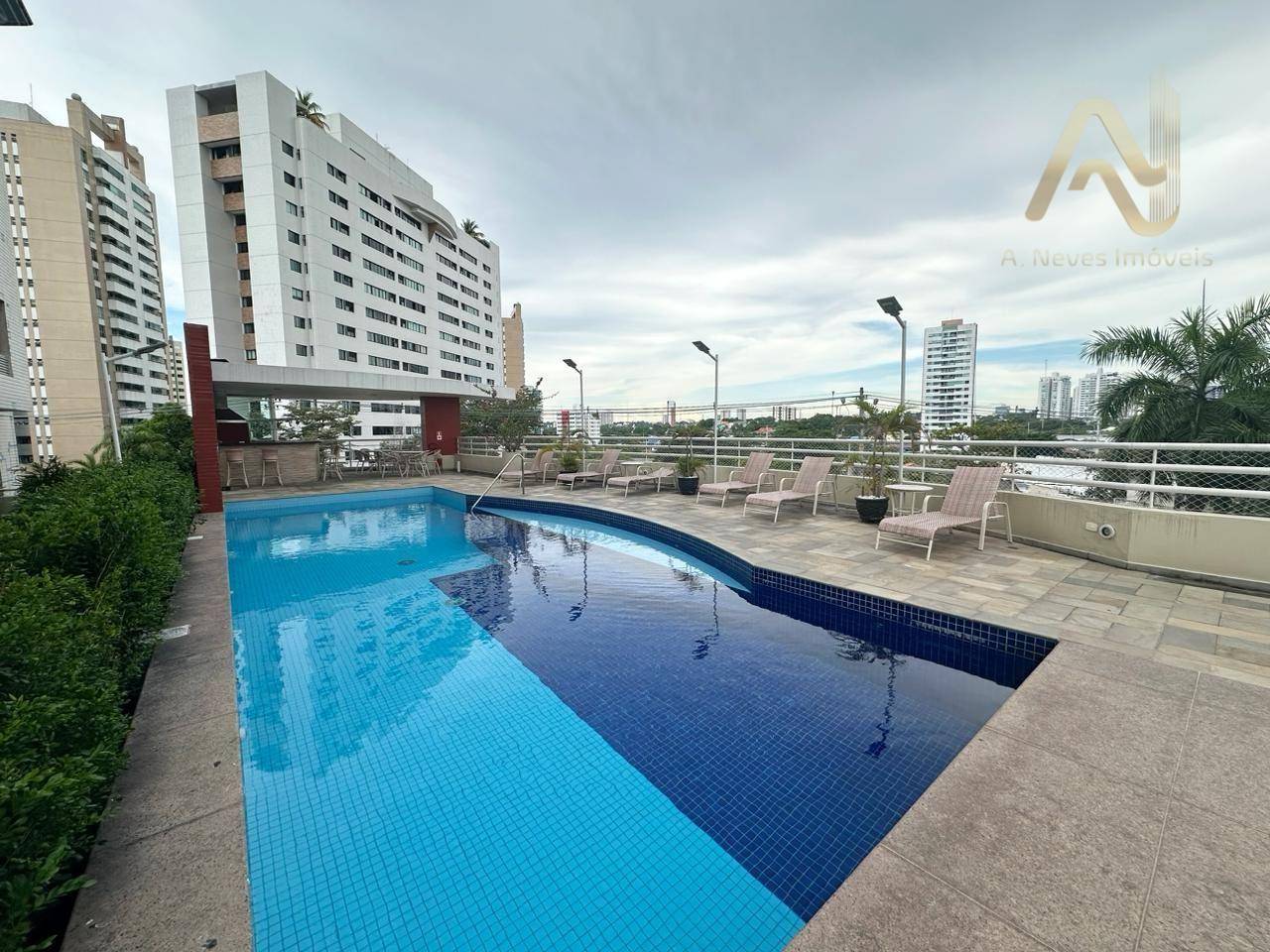 Cobertura, 4 quartos, 220 m² - Foto 1