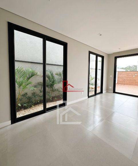 Casa de Condomínio à venda com 3 quartos, 250m² - Foto 8