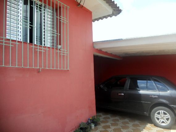 Casa à venda com 3 quartos, 106m² - Foto 1