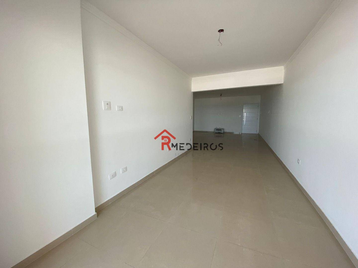 Apartamento à venda com 3 quartos, 172m² - Foto 3