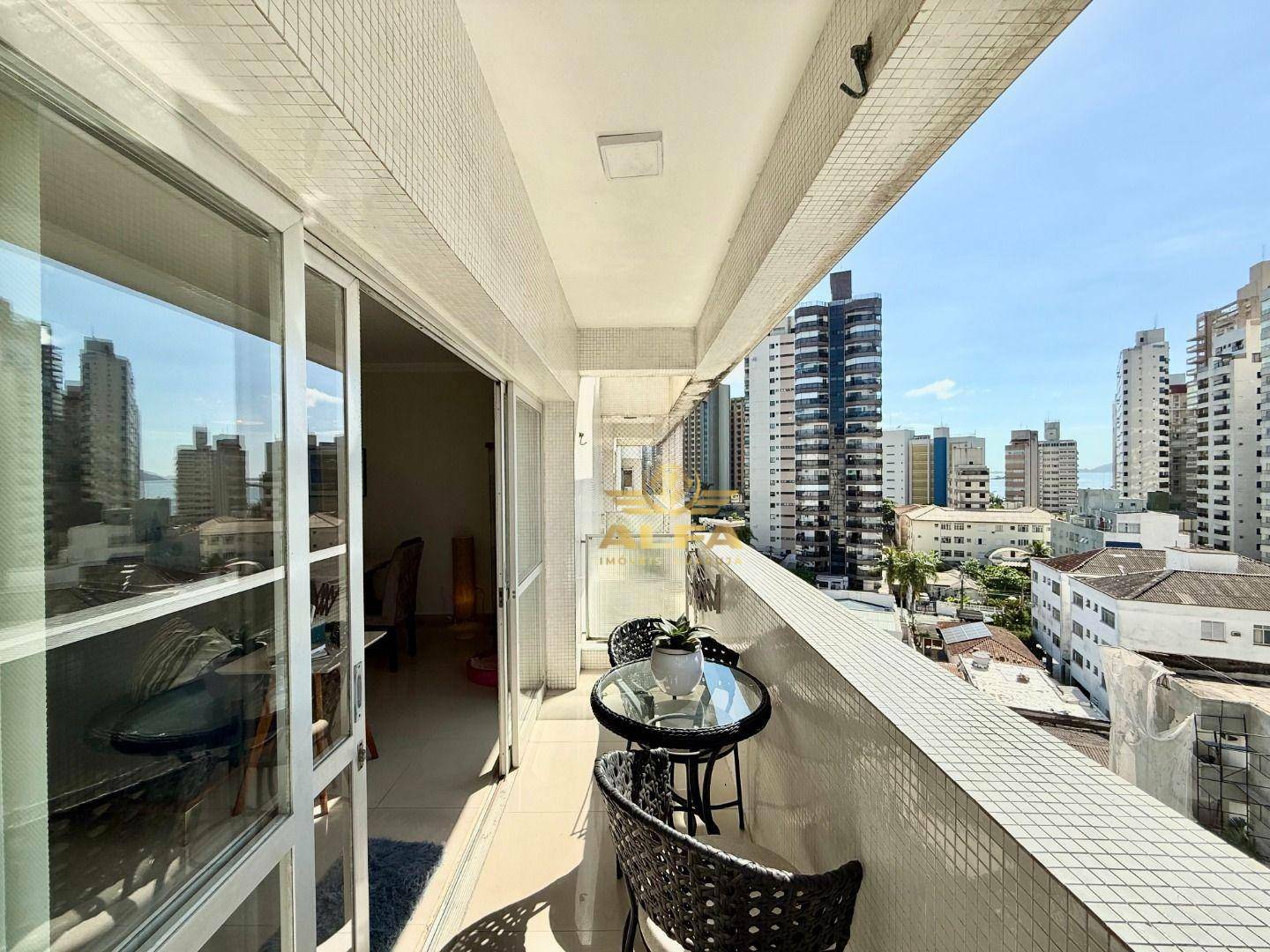 Apartamento à venda com 3 quartos, 100m² - Foto 3