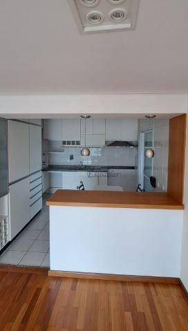 Apartamento para alugar com 3 quartos, 98m² - Foto 10