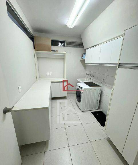 Casa de Condomínio à venda com 3 quartos, 230m² - Foto 11