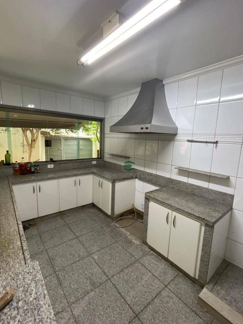 Sobrado à venda e aluguel com 6 quartos, 450m² - Foto 56