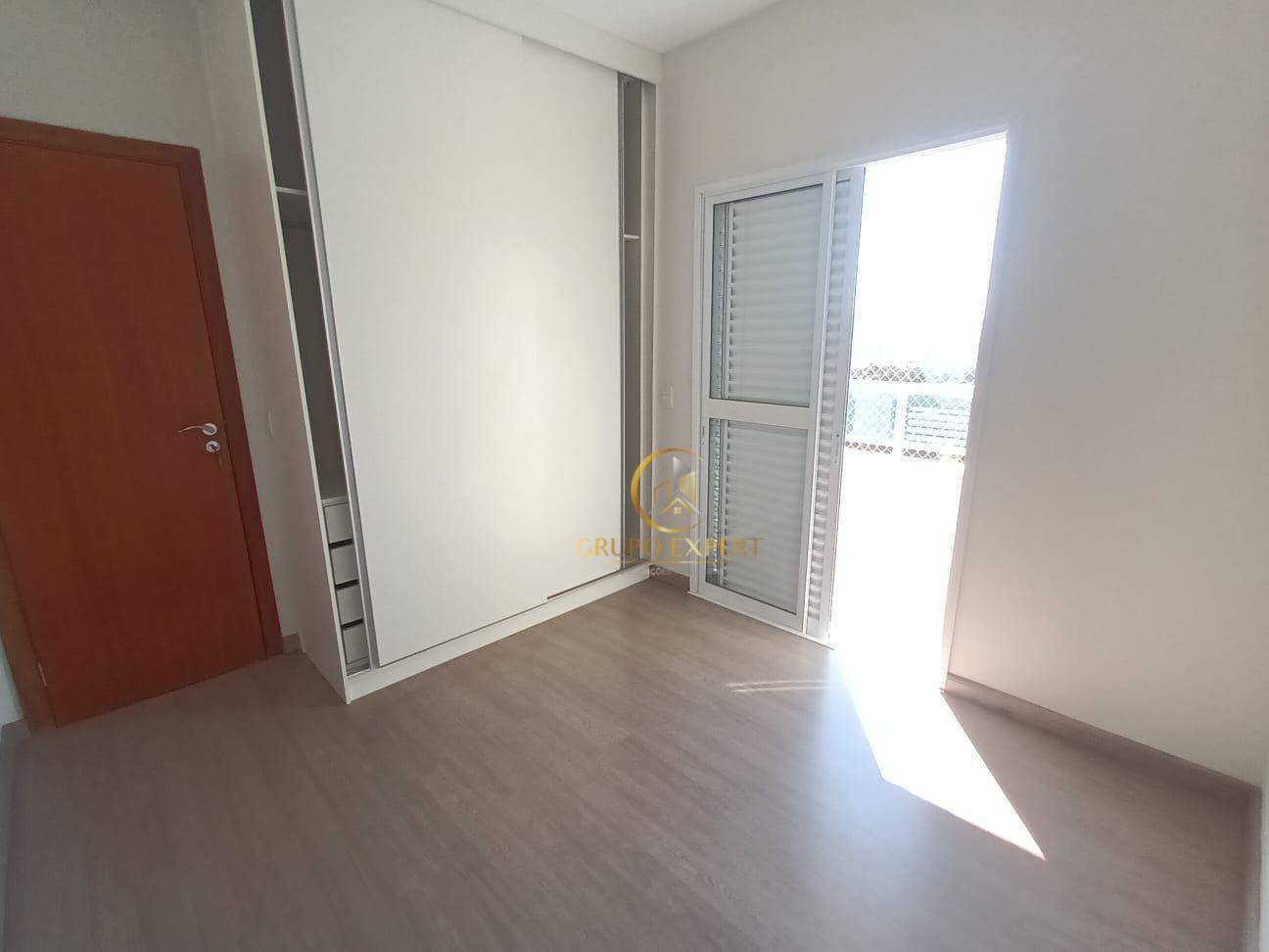 Apartamento à venda com 2 quartos, 81m² - Foto 5