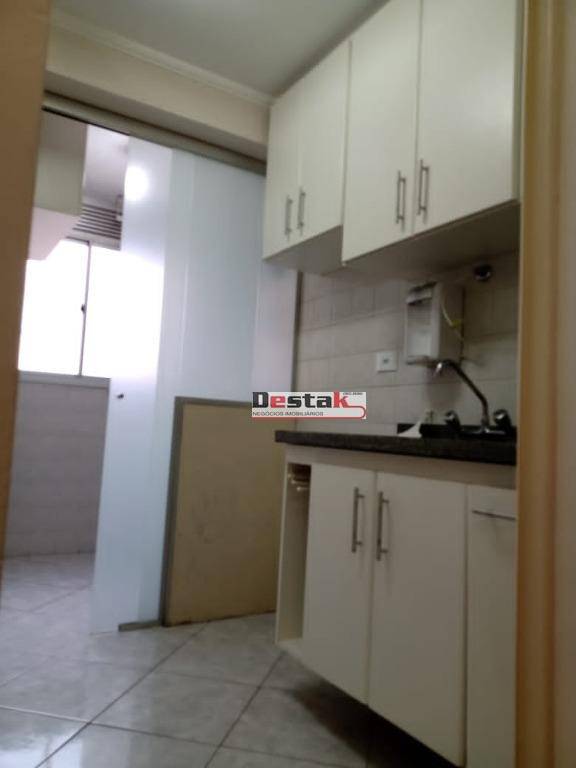 Apartamento à venda com 2 quartos, 50m² - Foto 22