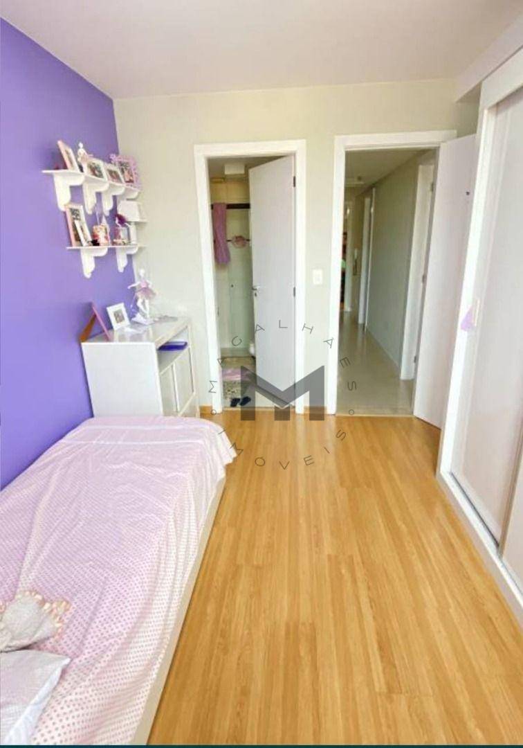 Apartamento à venda com 4 quartos, 160m² - Foto 2