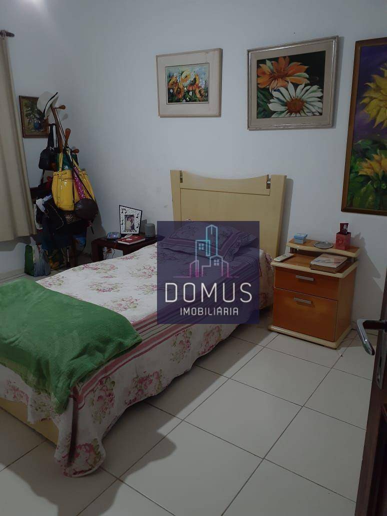 Casa à venda com 2 quartos, 110m² - Foto 5