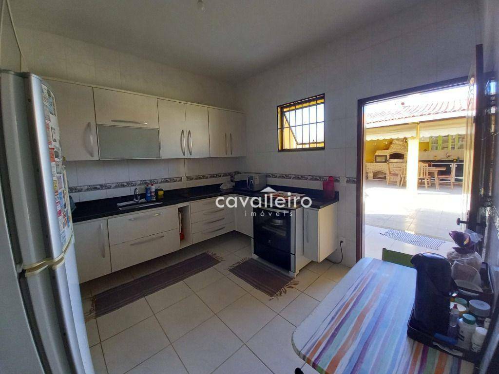 Casa à venda com 3 quartos, 200m² - Foto 19