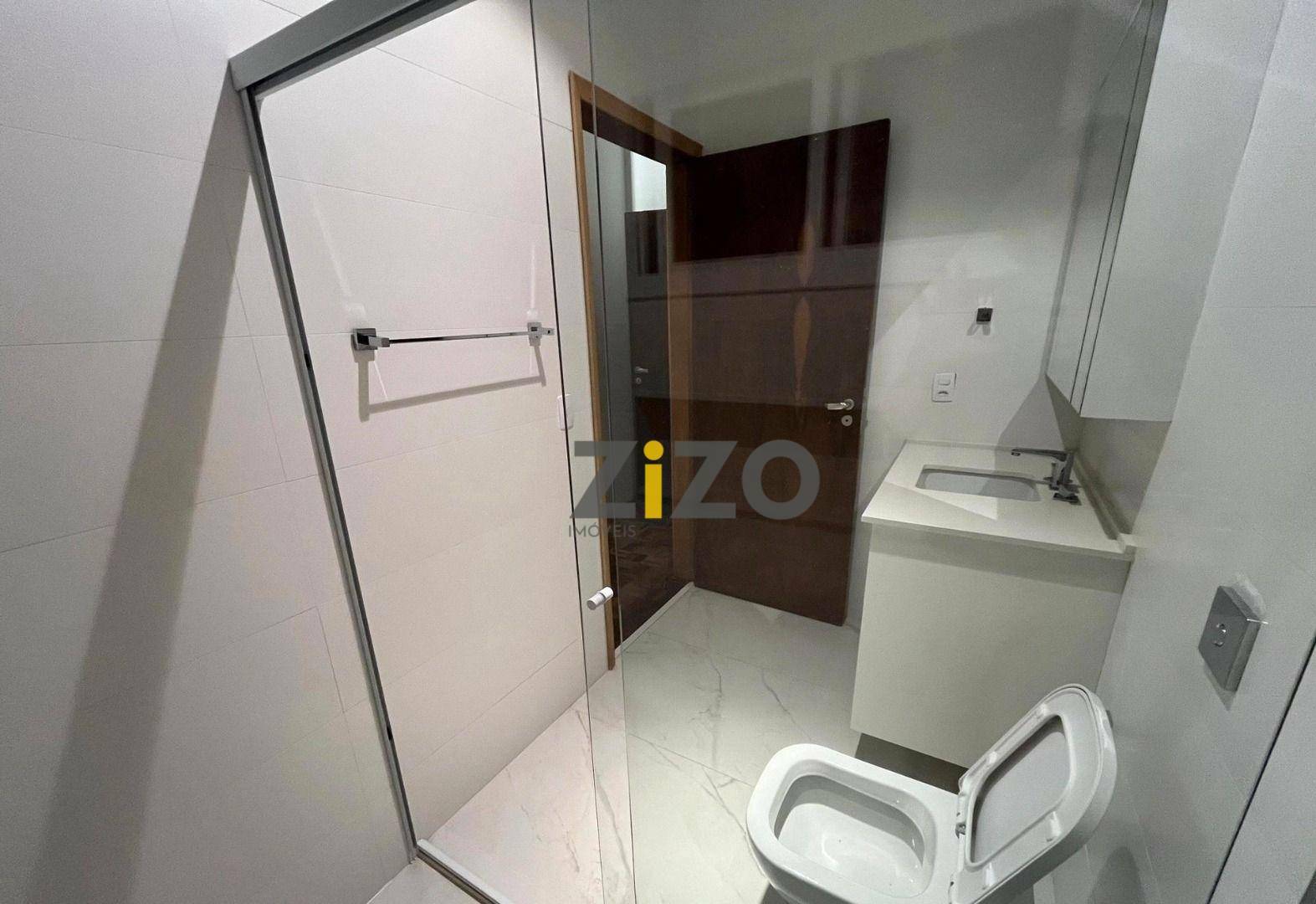 Casa de Condomínio para alugar com 5 quartos, 200m² - Foto 24