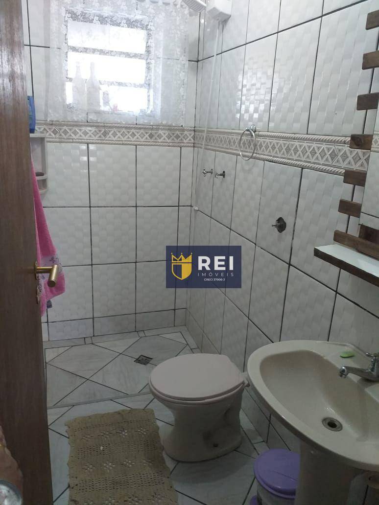 Casa à venda com 2 quartos, 110m² - Foto 6