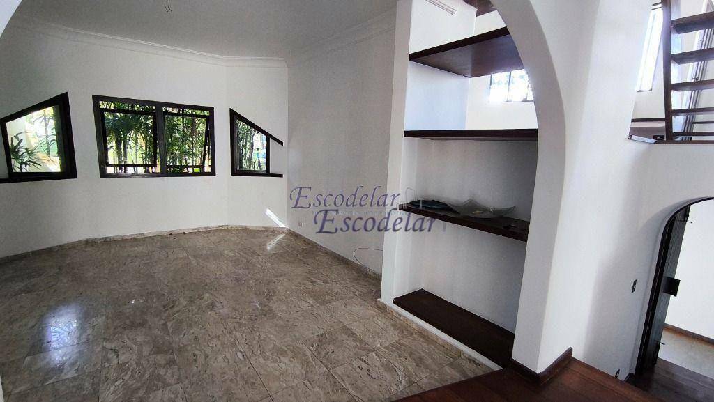 Casa para alugar com 3 quartos, 320m² - Foto 7