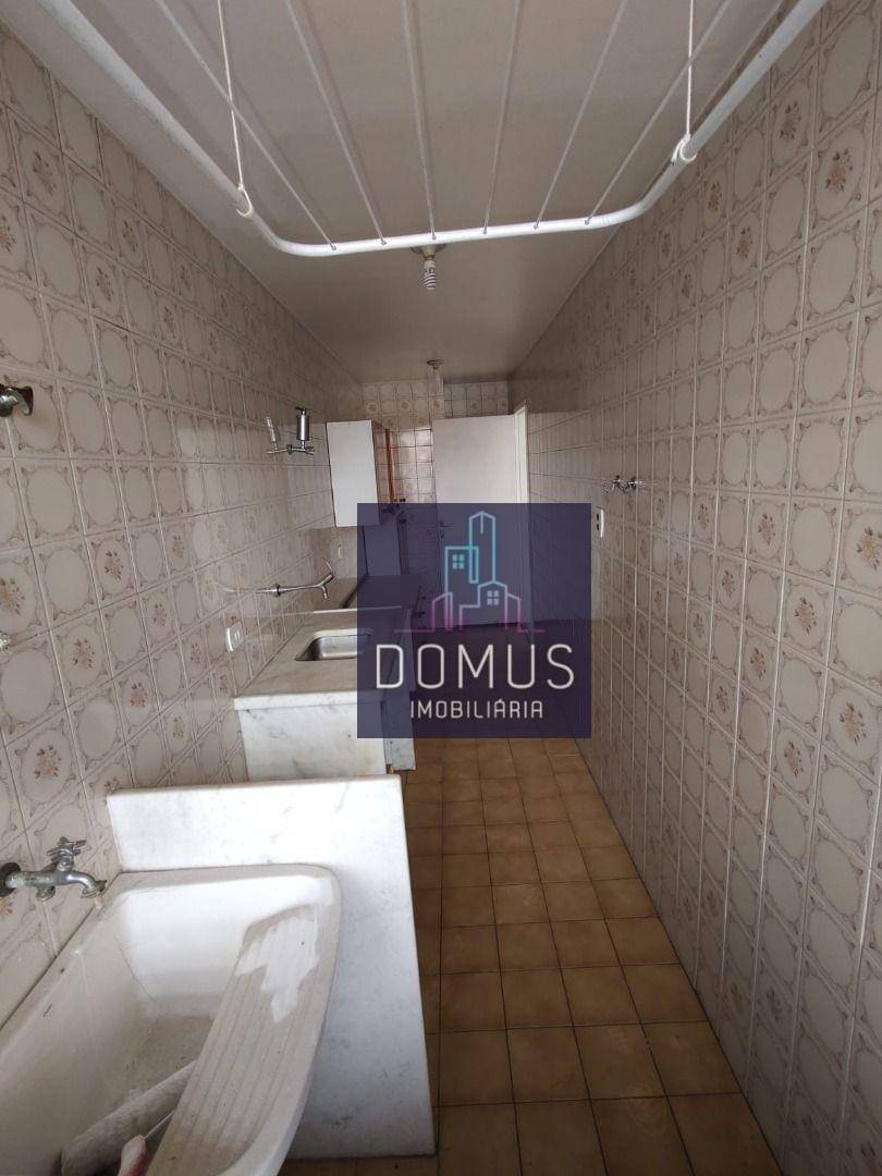 Apartamento à venda com 2 quartos, 57m² - Foto 11