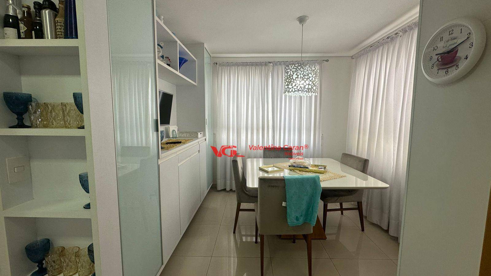 Apartamento à venda com 3 quartos, 184m² - Foto 8