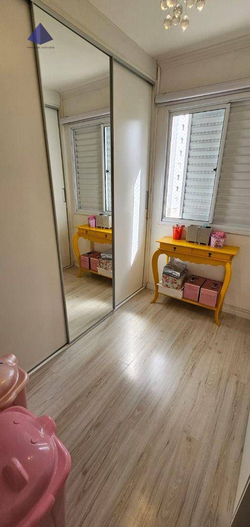 Apartamento à venda com 3 quartos, 71m² - Foto 17