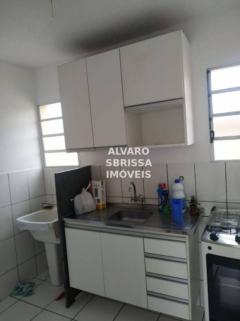 Apartamento à venda com 2 quartos, 49m² - Foto 10