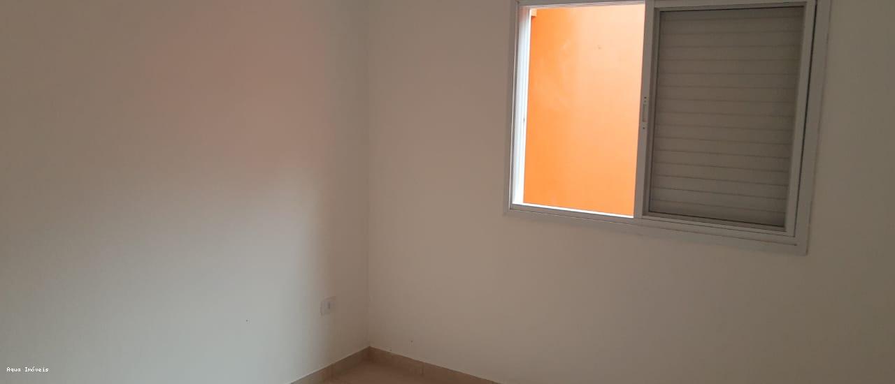 Casa à venda com 2 quartos, 175m² - Foto 9