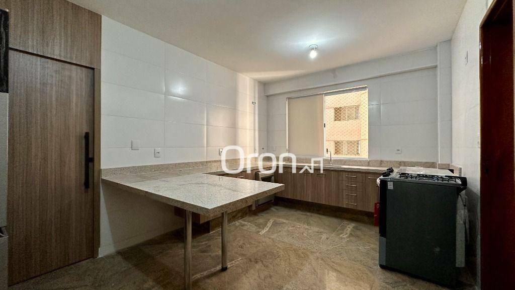 Apartamento à venda com 4 quartos, 241m² - Foto 10