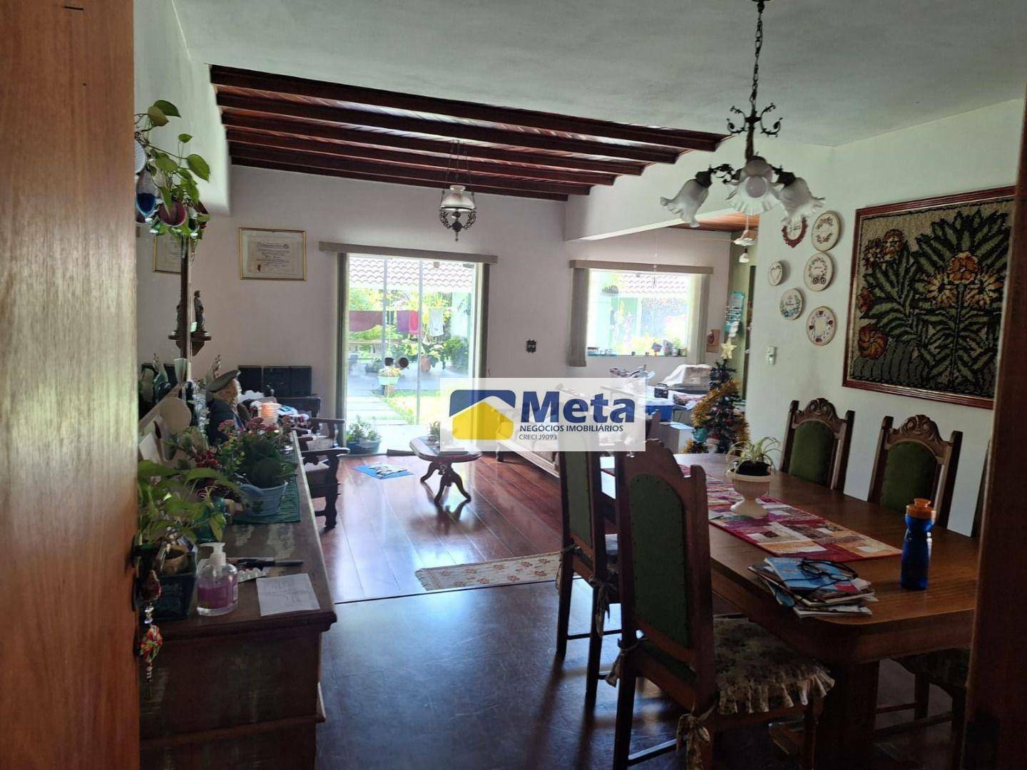 Casa de Condomínio à venda com 4 quartos, 325m² - Foto 13