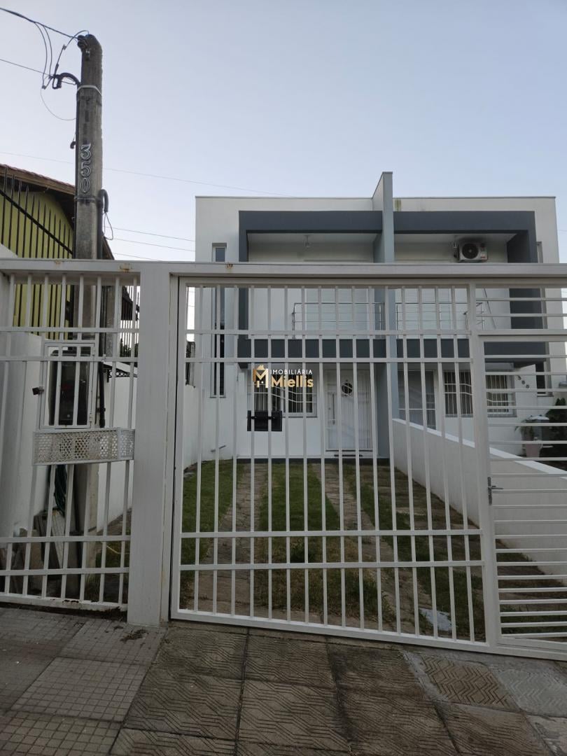 Casa à venda com 3 quartos, 127m² - Foto 2