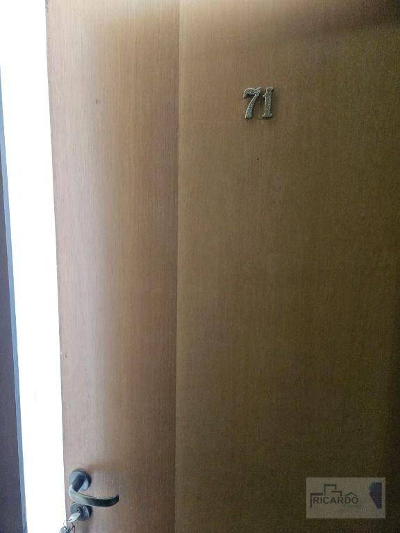 Apartamento à venda e aluguel com 3 quartos, 72m² - Foto 30