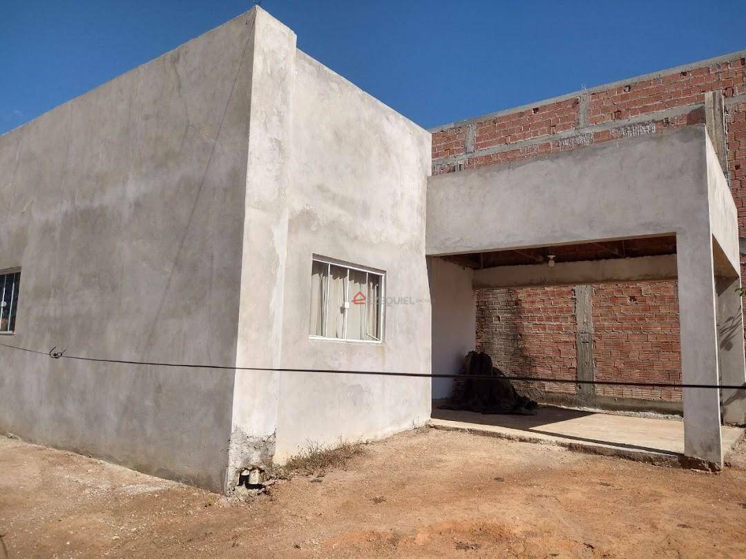 Casa à venda com 3 quartos, 99m² - Foto 3