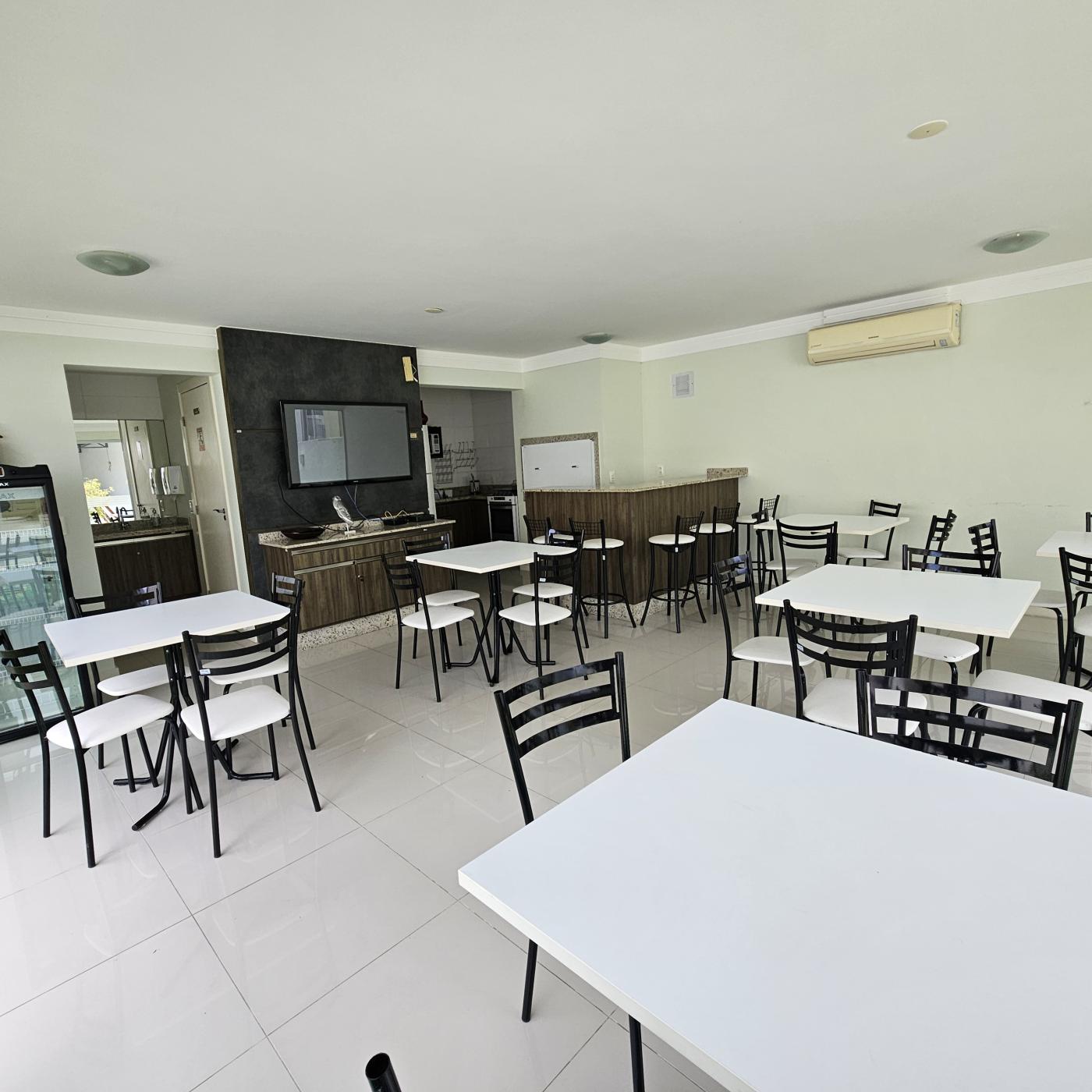 Apartamento à venda com 2 quartos, 68m² - Foto 7
