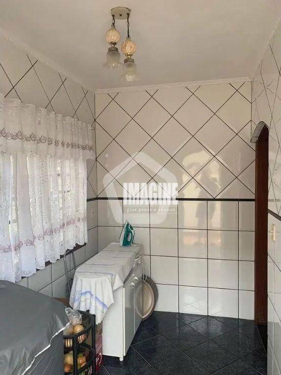 Sobrado à venda com 3 quartos, 240m² - Foto 19