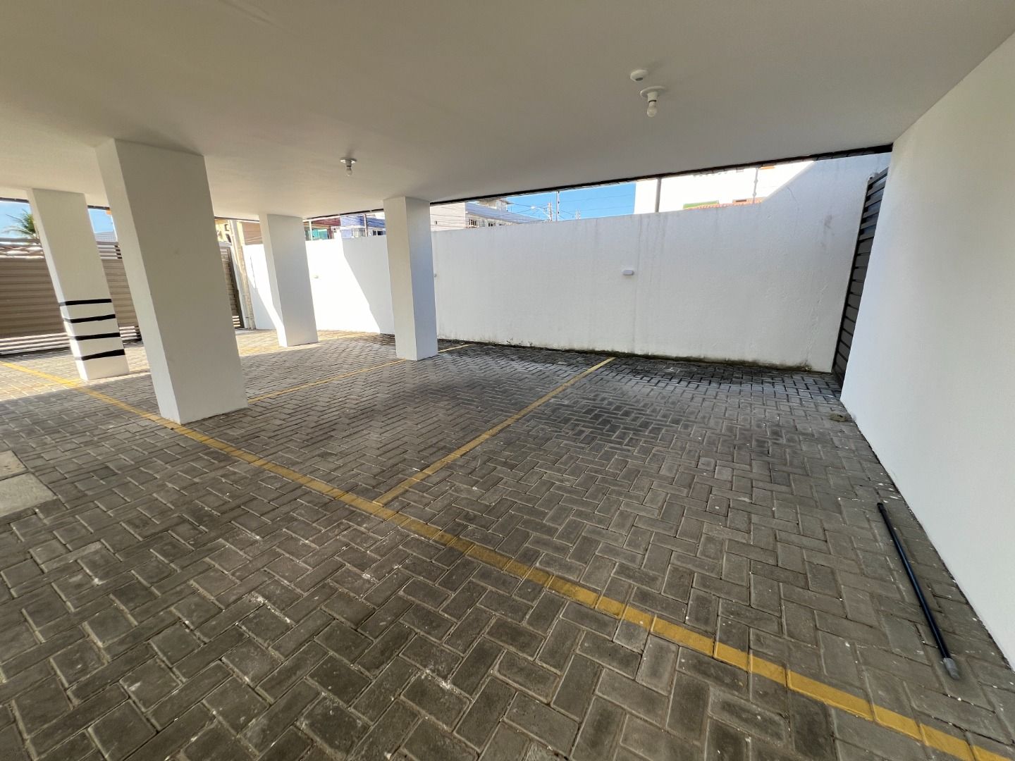 Apartamento à venda com 2 quartos, 66m² - Foto 18