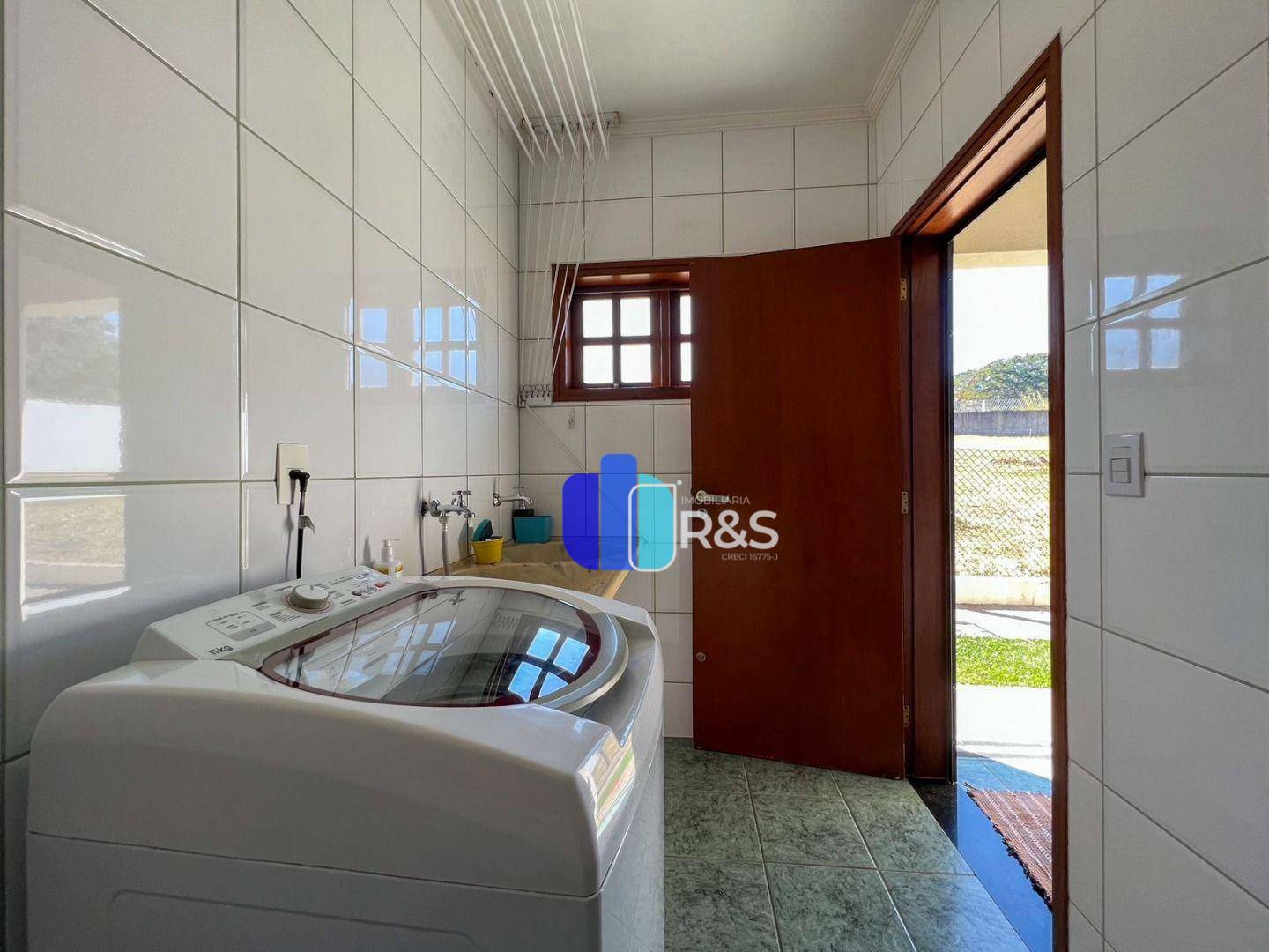 Casa de Condomínio à venda com 3 quartos, 311m² - Foto 19