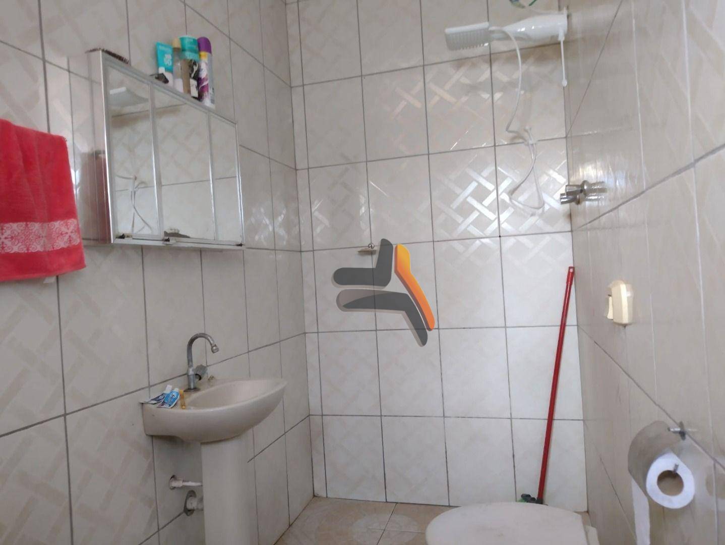 Casa à venda com 4 quartos, 120m² - Foto 12