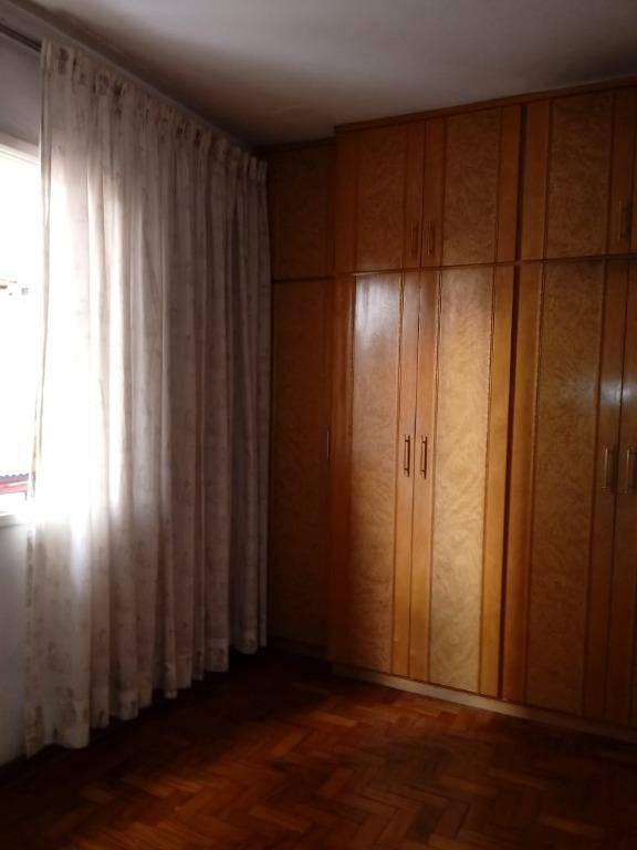 Sobrado à venda e aluguel com 3 quartos, 240m² - Foto 10