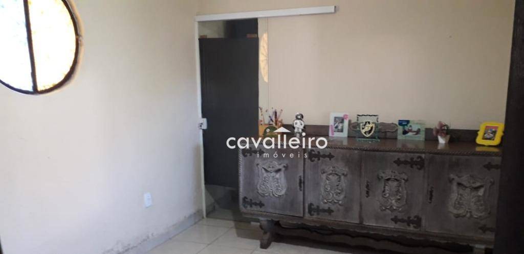 Casa à venda com 2 quartos, 130m² - Foto 13