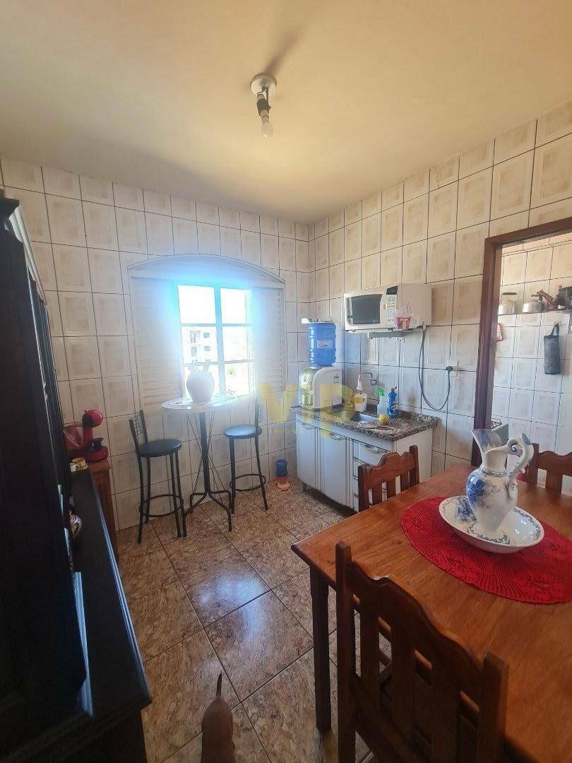 Apartamento à venda com 3 quartos, 75m² - Foto 5