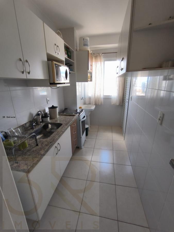 Apartamento à venda com 1 quarto, 46m² - Foto 9