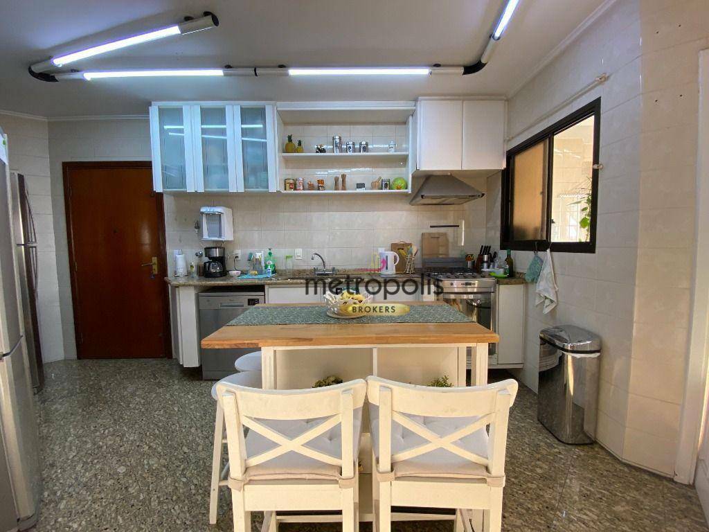 Apartamento à venda com 4 quartos, 207m² - Foto 35