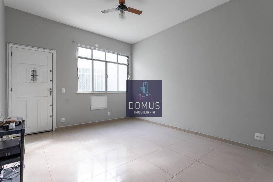 Apartamento à venda com 3 quartos, 105m² - Foto 3