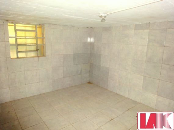 Casa para alugar com 1 quarto, 30m² - Foto 16