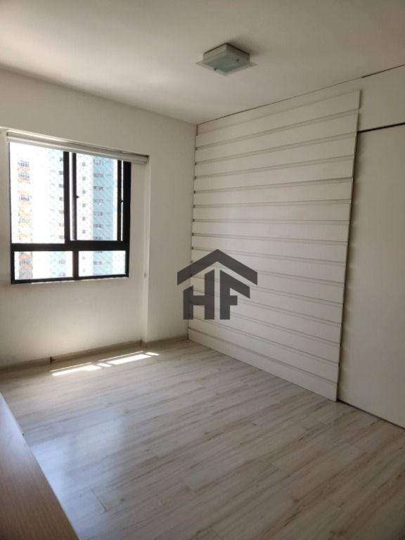 Apartamento à venda com 3 quartos, 110m² - Foto 10