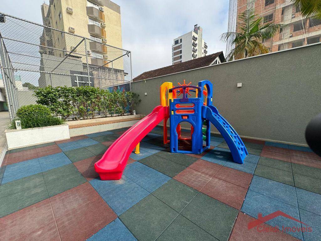 Apartamento para alugar com 2 quartos, 67m² - Foto 18